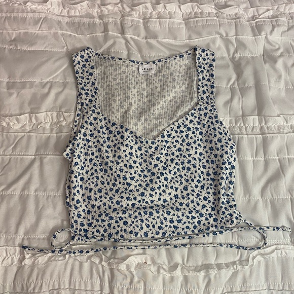 Le Lis Cropped Top - Picture 1 of 2
